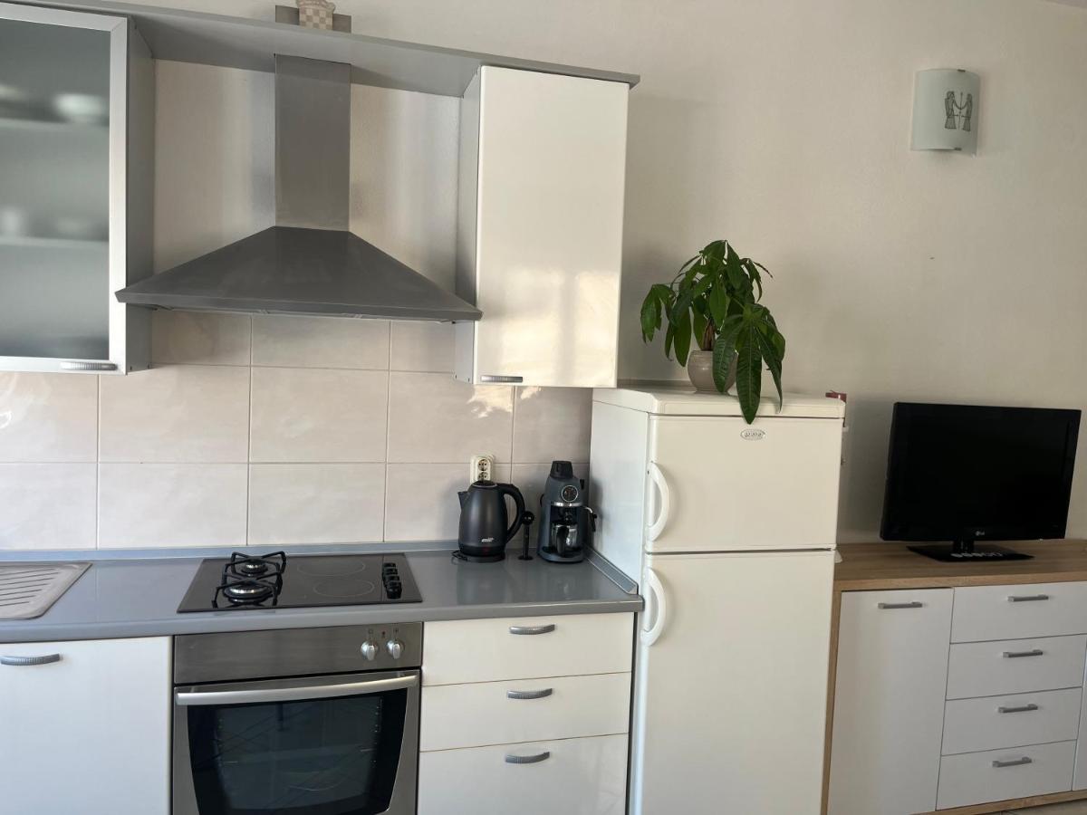 Old Town Center Apartments San Pietro di Brazza Esterno foto